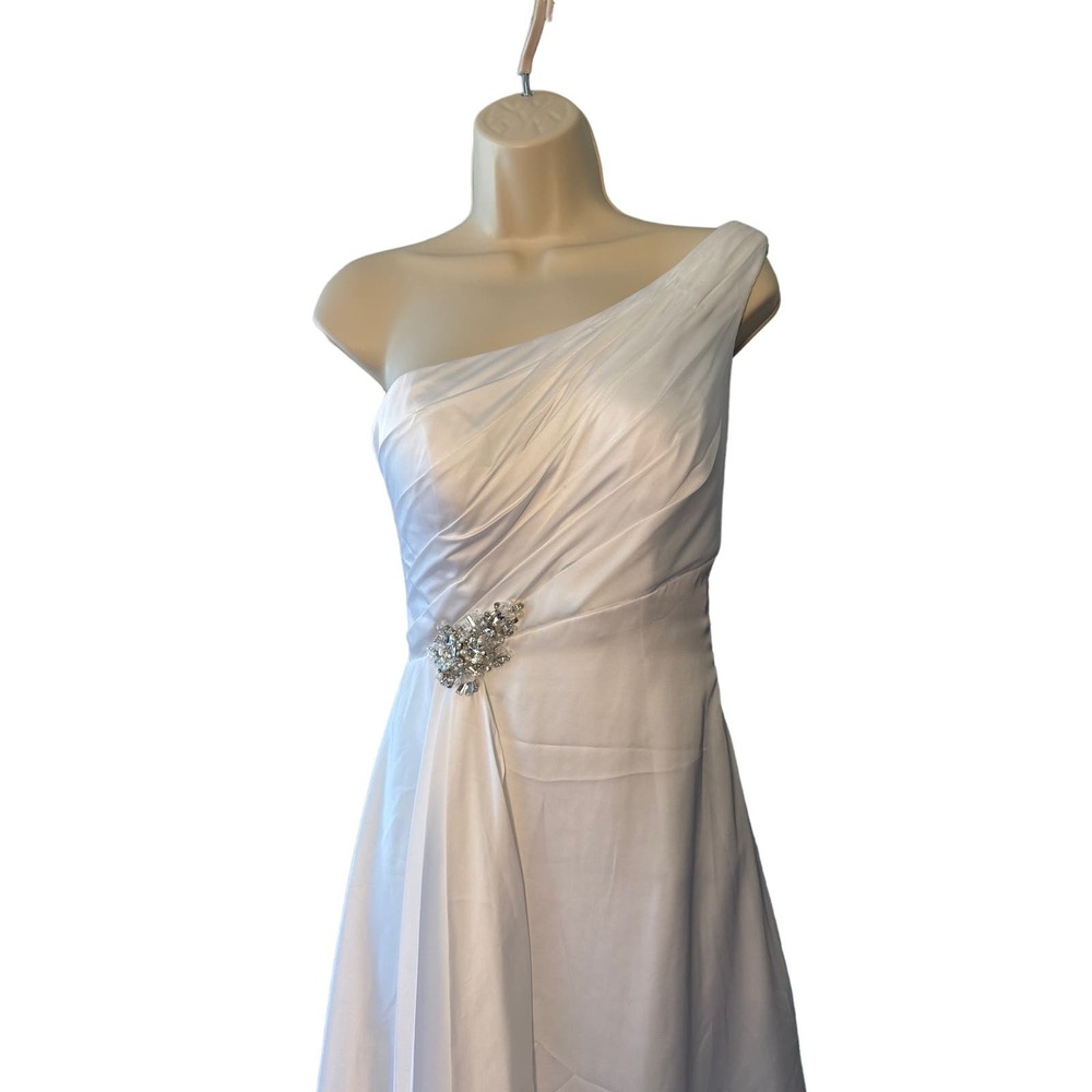 Dere Kiang White One Shoulder Wedding Debutaunte Dress Size 4 NWT‎ Never Worn